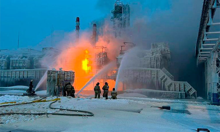 Ukraine strikes put pressure on Russian oil