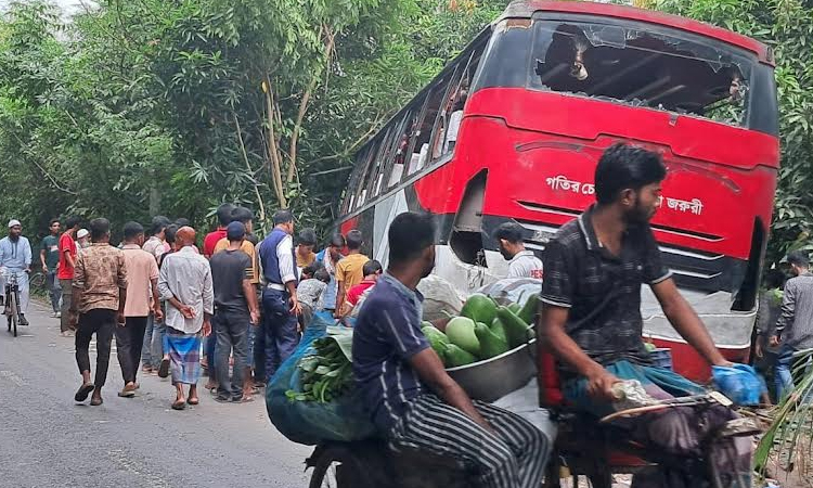 Teacher killed in Bagerhat bus accident