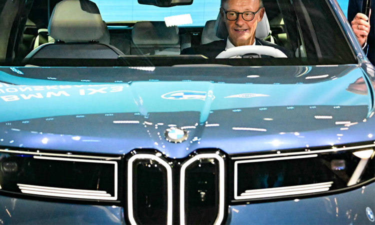 Merz to host German auto sector crisis meeting