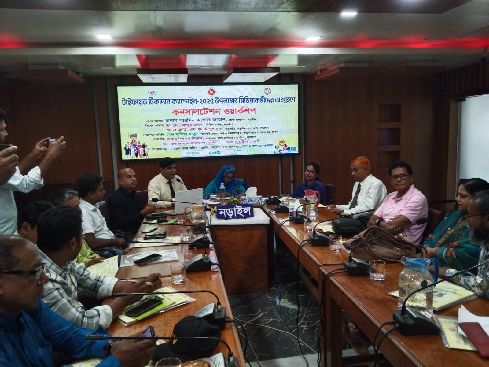2,13,715 children to get typhoid vaccines in Narail
