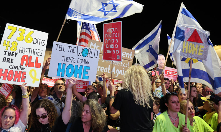 Hamas and Israel set for hostage and prisoner exchanges