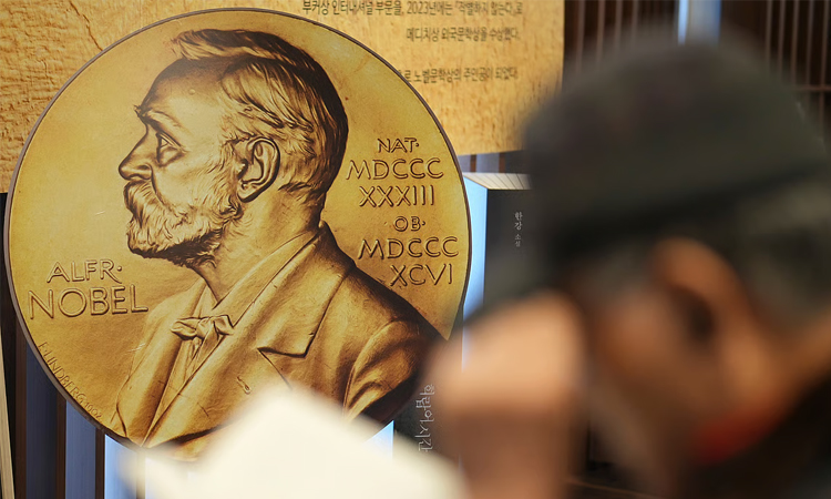 AI or inequality tipped for economics Nobel