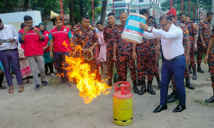 Emphasis on comprehensive preparedness to reduce disaster risk