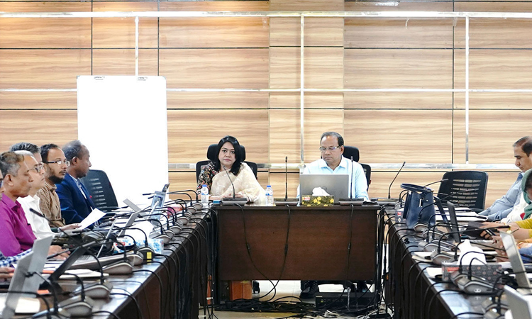 Information secretary urges officials to utilize project management training effectively