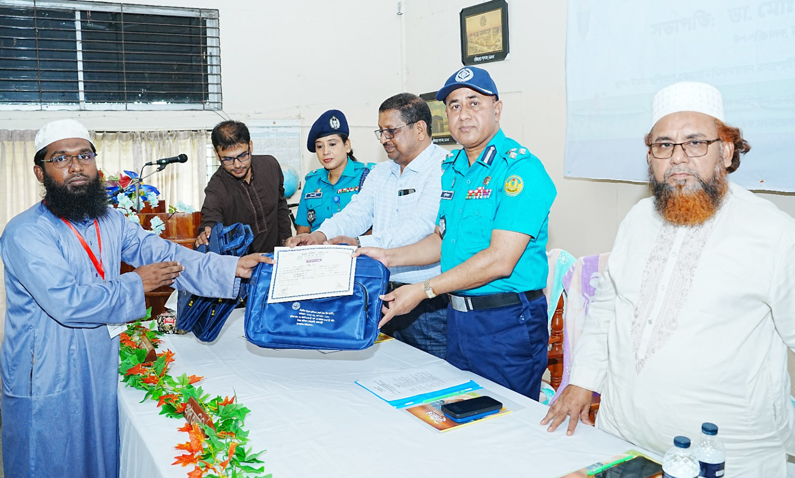 Role of Imam is vital for building peaceful society: Speakers