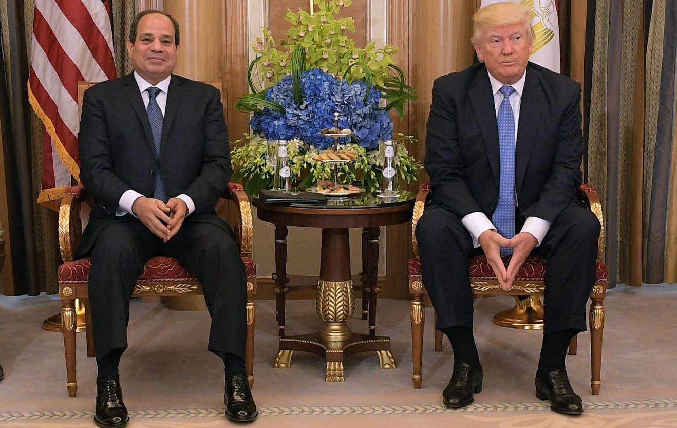Trump hails Egypt's Sisi for 'very important role' in Hamas talks