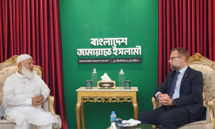 Danish Ambassador pays courtesy call on Jamaat Ameer