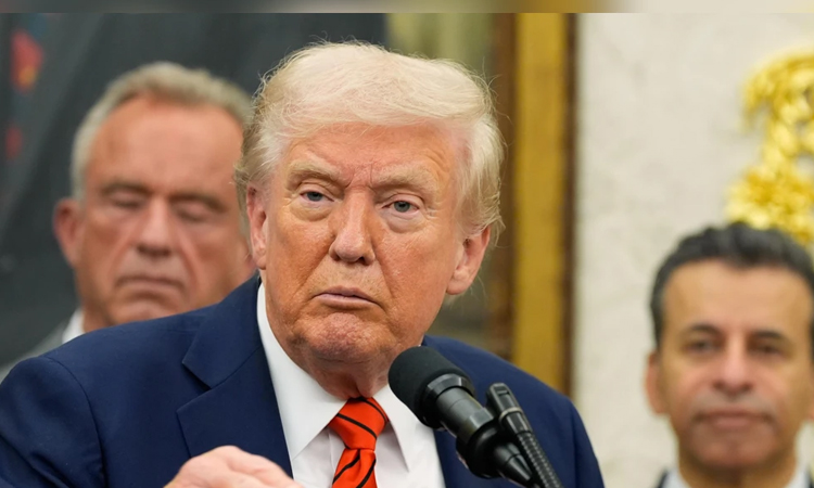 Trump calls Italian PM 'beautiful' at Gaza summit