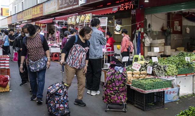 China says consumer prices fell in September, missing forecasts