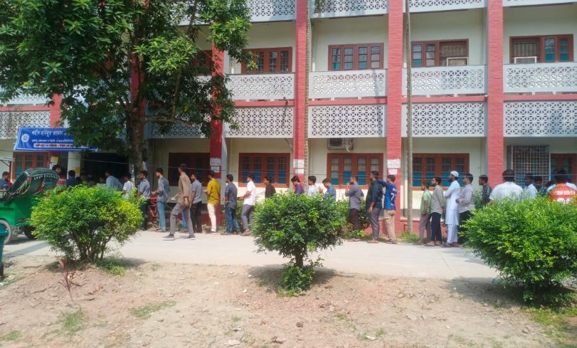 Voting in RUCSU polls ends peacefully, counting begins