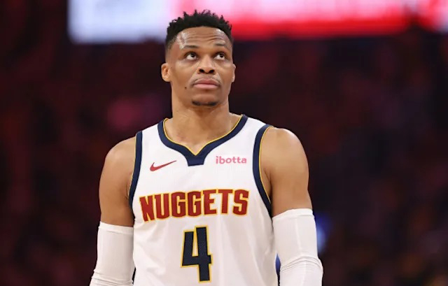 Westbrook signs with Kings for 18th NBA season