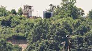 North Korean soldier held by Seoul after crossing land border