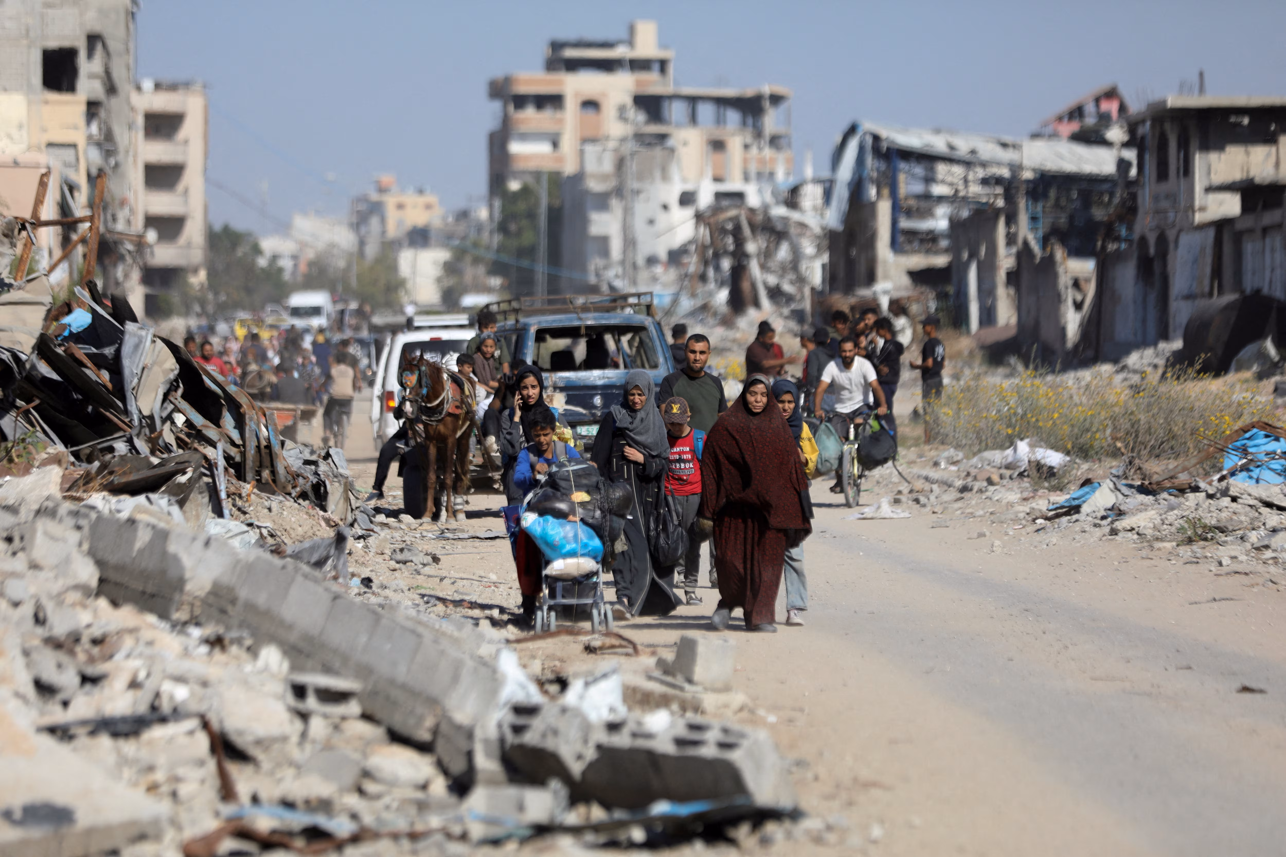 Hamas meets with Gaza truce mediators in Cairo