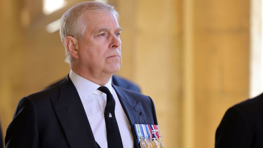 UK lawmakers urge govt to strip Prince Andrew of his titles