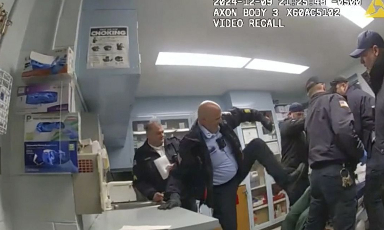 Prison guard convicted in fatal beating of NY inmate