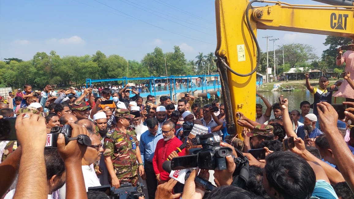 Bhabadah dredging begins to end longstanding water logging