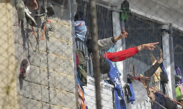 Venezuela frees 18 Colombian prisoners: Bogota