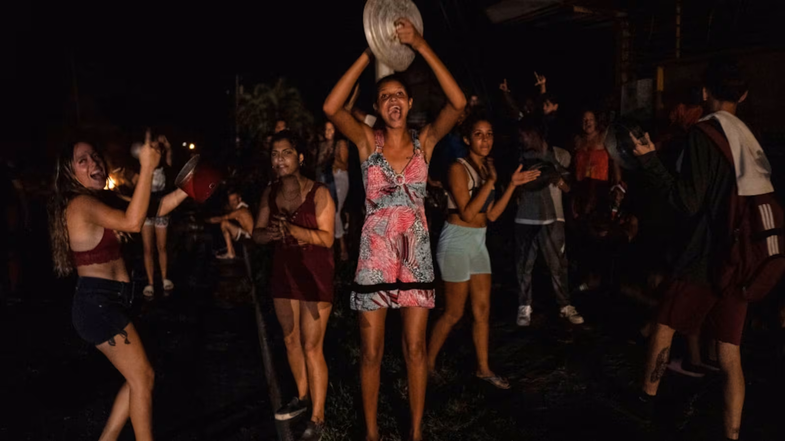 Cubans jailed for disturbing 'tranquility' with pot-banging protest