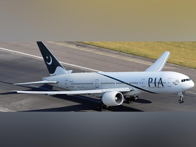 Pakistan flag carrier resumes UK flights after five-year ban