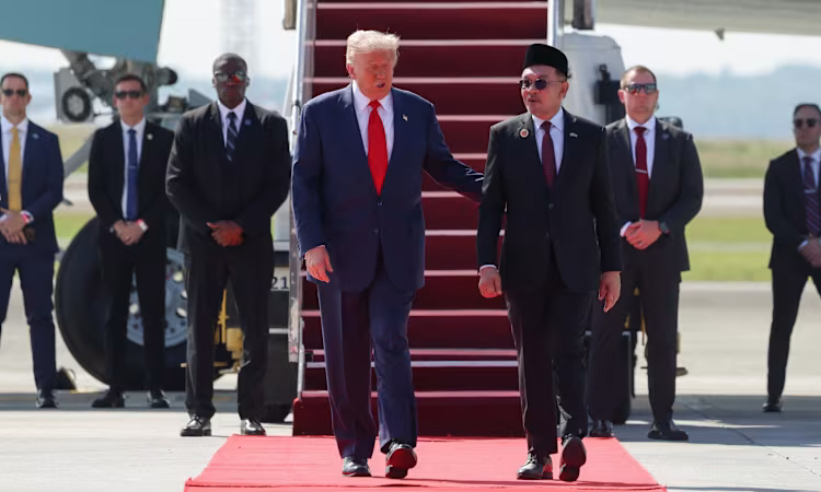 Trump kicks off Asia tour with Malaysia summit ahead of Xi meeting