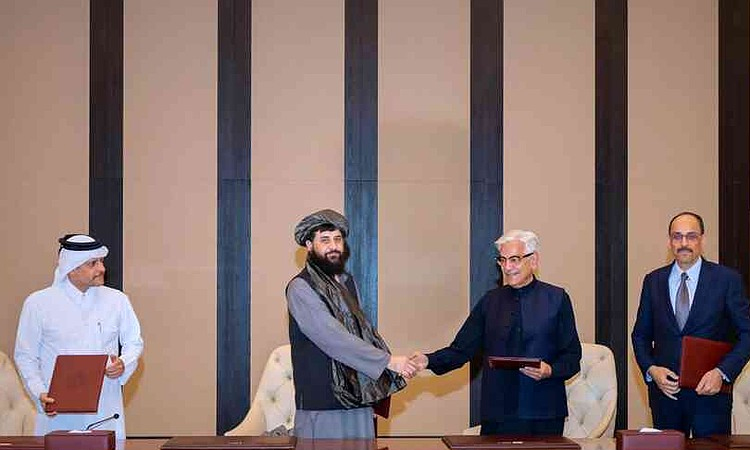 Afghanistan urges 'understanding' as Pakistan truce talks enter third day