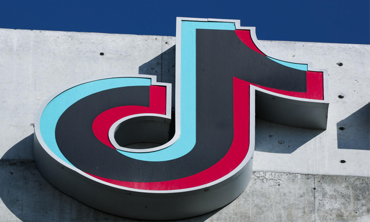 Meta and TikTok to obey Australia under-16 social media ban