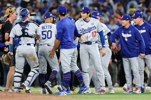 Dodgers hold off Blue Jays 3-1 to force World Series game seven