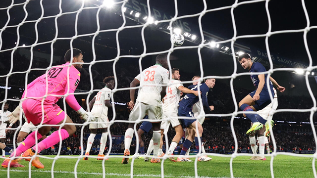 Ramos header earns PSG late win over Nice