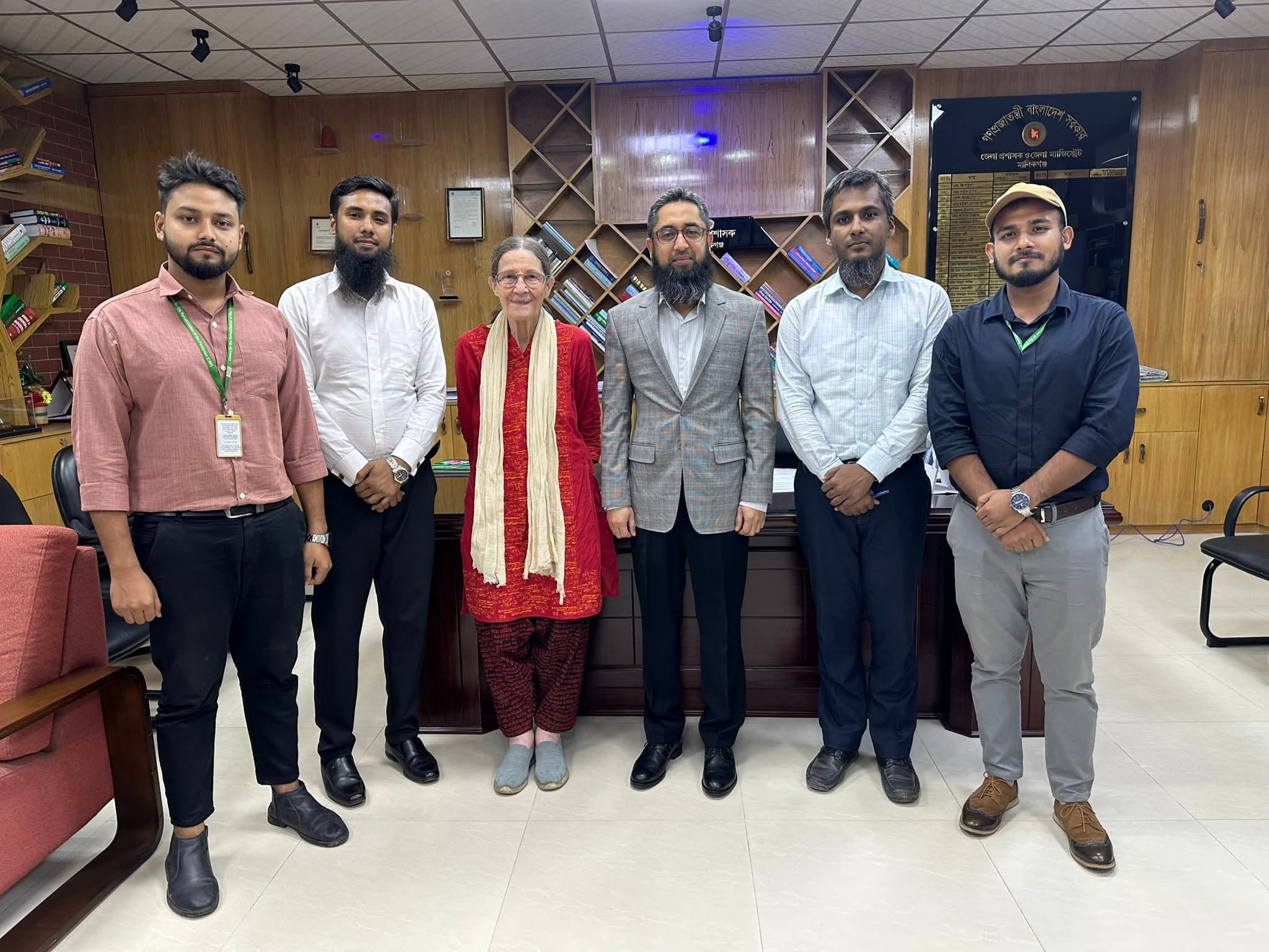 CRP founder Valerrie Ann Taylor visits Manikganj