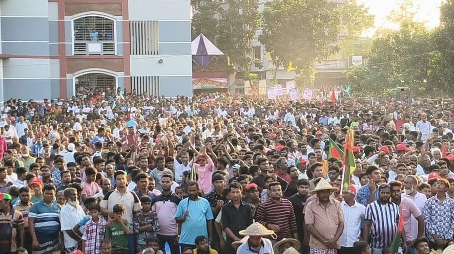 Chapainawabganj BNP stages rally demanding fair water share of Padma River