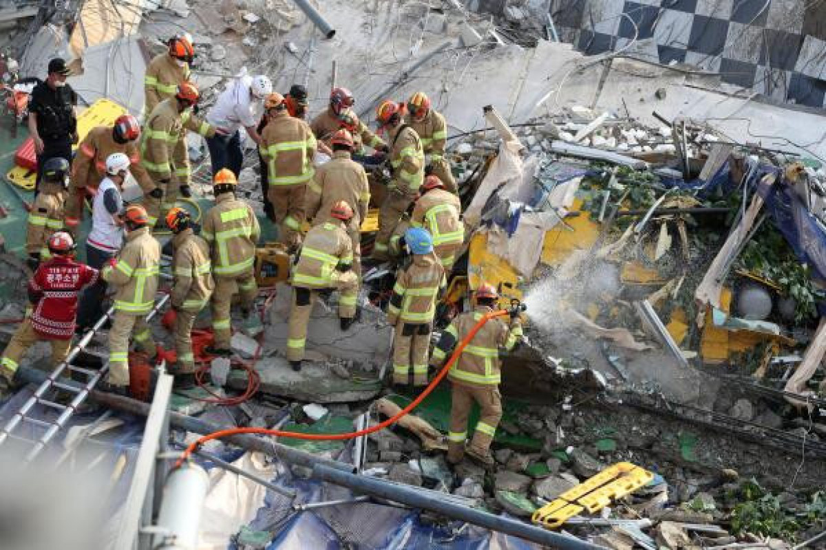 Seven trapped after S. Korea power plant structure collapse