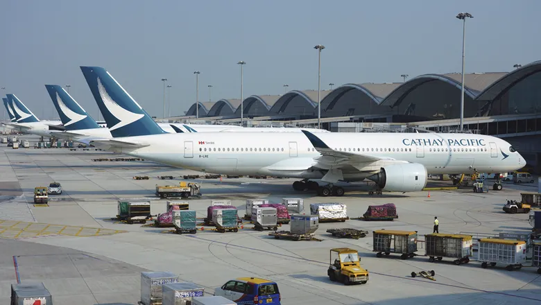Qatar Airways to sell all of its Cathay Pacific stake