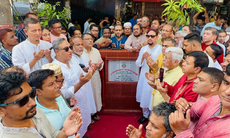 50 key roads to be constructed in Chattogram within a year: Mayor Shahadat