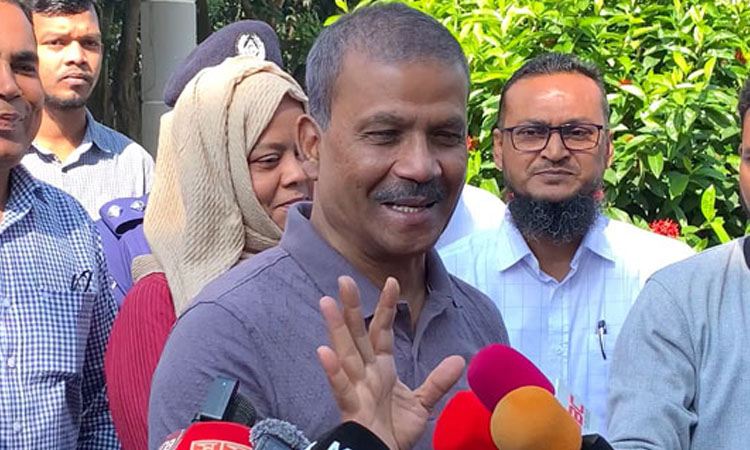 Law Adviser visits Women Technical Training Centre in Rajshahi