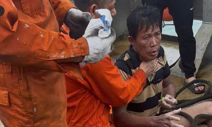 Three Vietnam men survive 40 hours at sea after typhoon