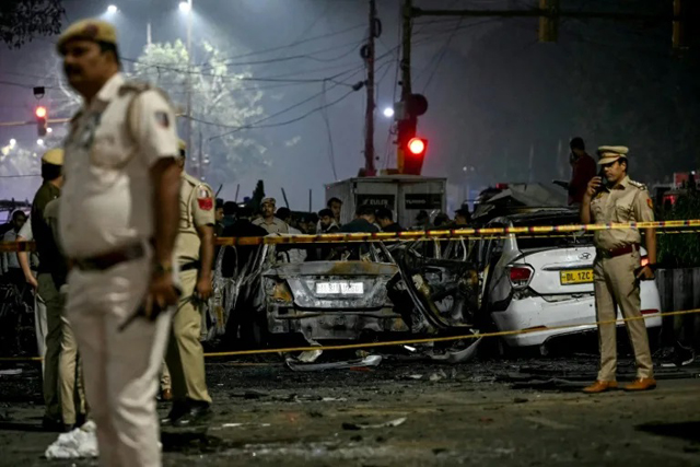 Indian forensic teams scour deadly Delhi car explosion