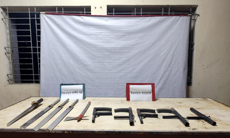 Five pipe guns seized in Chandpur