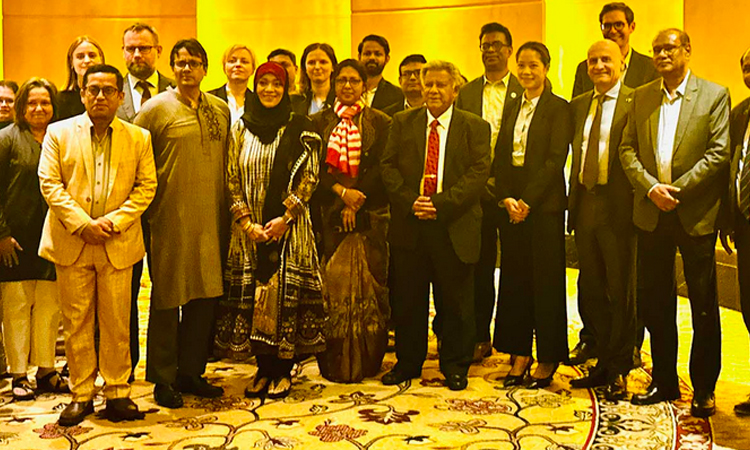 Workers' occupational health, decent working environment to be ensured:Sakhawat