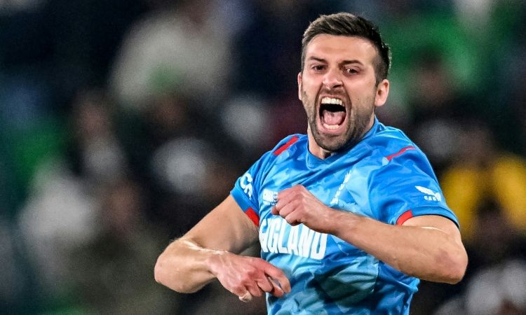 Wood gets all-clear in boost for England