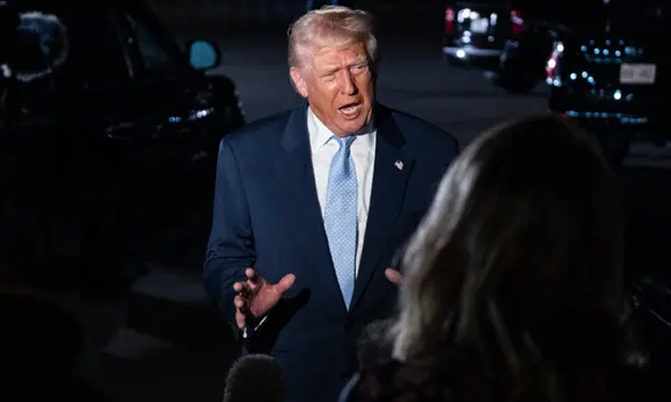 In reversal, Trump supports House vote to release Epstein files