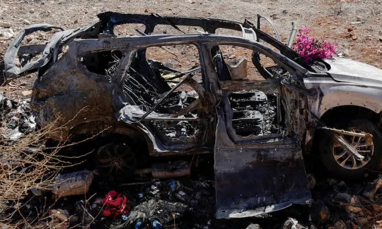 Lebanon says Israeli strike kills man in car