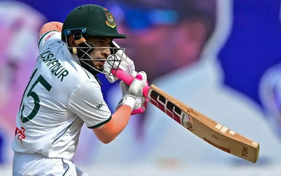 Mushfiqur inches toward historic ton as Tigers end Day 1 on Top
