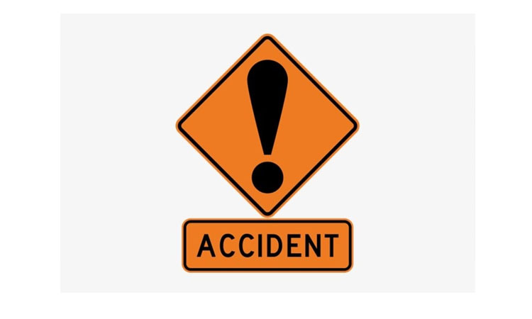 11 tourists injured as 'chander gari' overturns in Bandarban