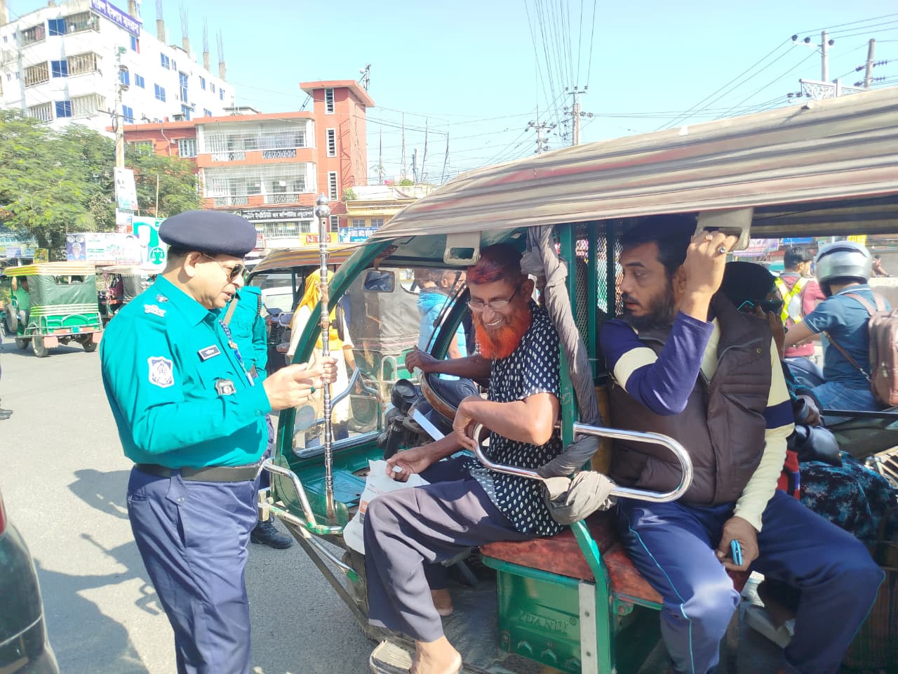 Campaign to enhance traffic awareness held in Khulna