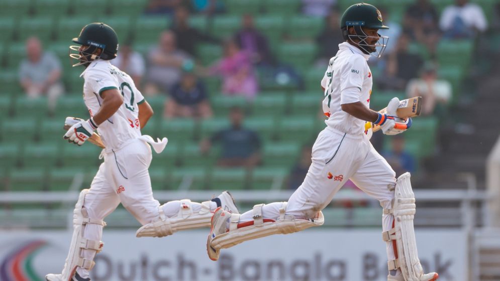 Bangladesh tighten grip on 2nd Ireland Test