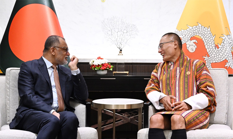 Bashir meets Bhutanese PM to boost trade, investment