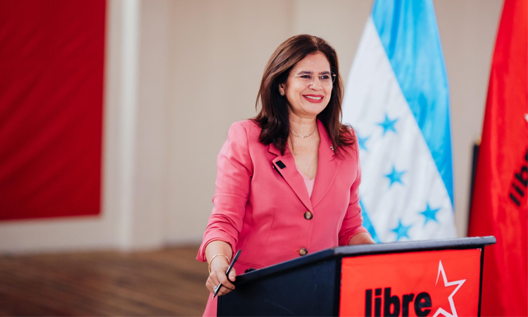 The showman, 'grandad' and political heir in race for Honduras president