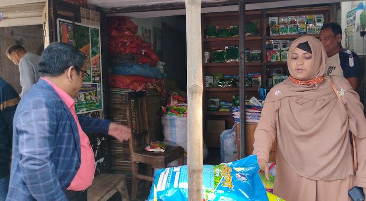 Two traders fined in Chuadanga for irregularities in selling seeds