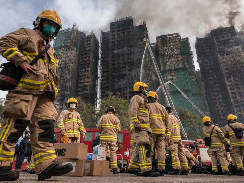Hong Kong anti-corruption watchdog arrests 8 over deadly fire 