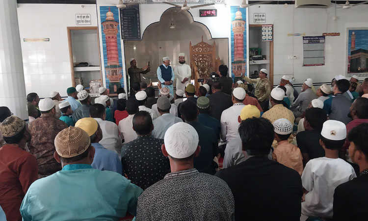 Doa mahfils held across Feni for Khaleda Zia's quick recovery